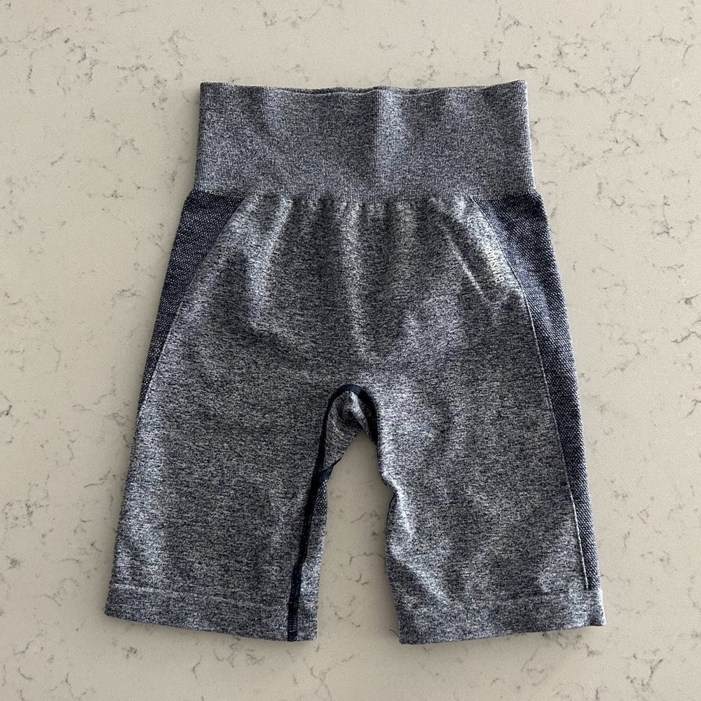 Gymshark Navy & Light Grey Flex Cycling Shorts in Size Small